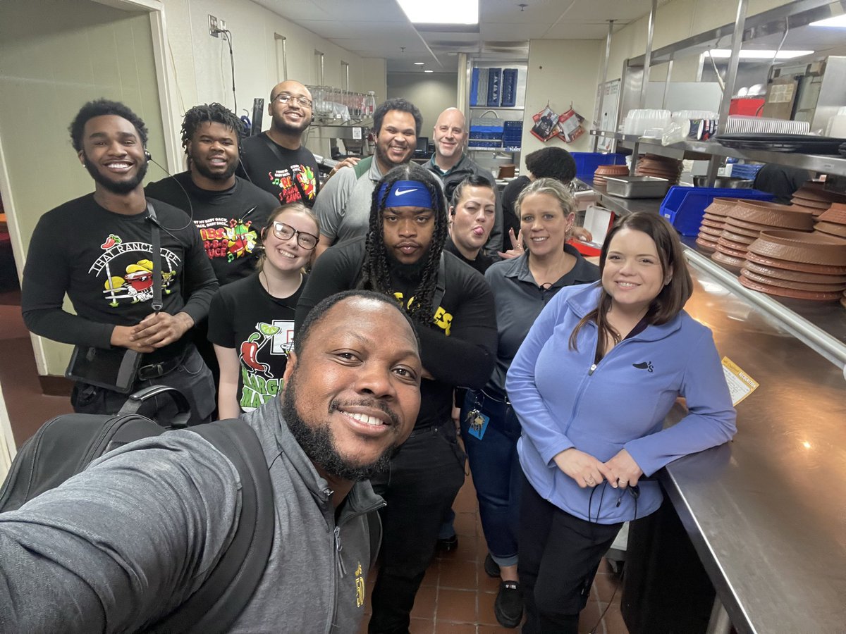 Mark Gibson tweet media