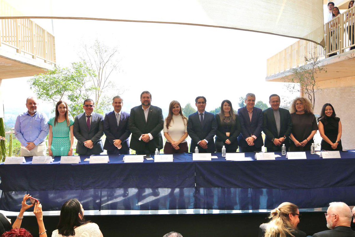 Cesar A. Barba tweet media