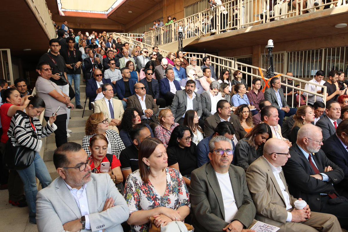 Cesar A. Barba tweet media