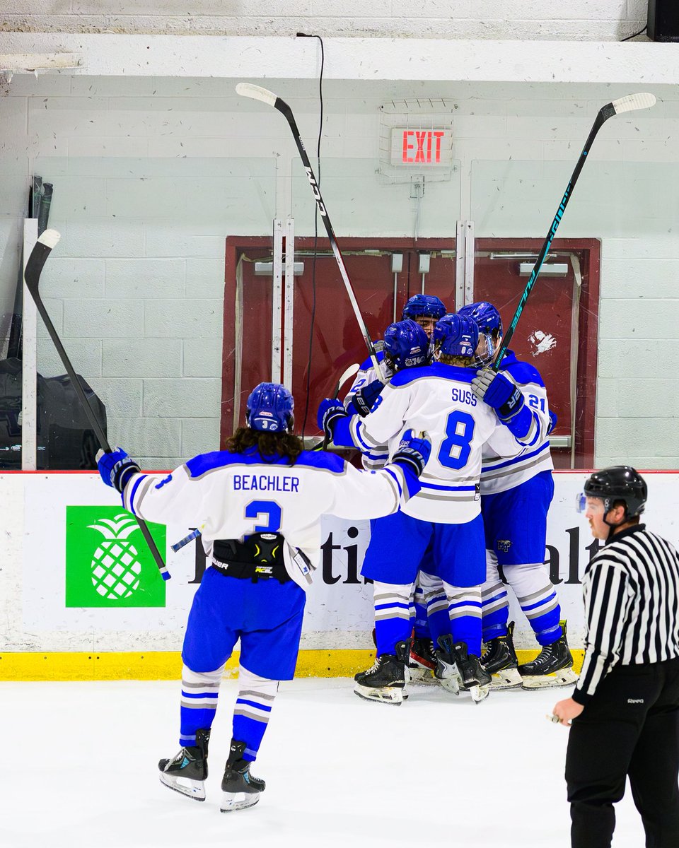 MTSUhockey's tweet photo. Four days til the boys head to St. Louis ⚡️ https://t.co/59sTzUagjj