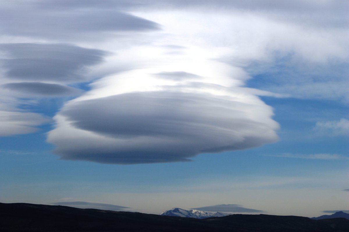 gaviotacocinera's tweet photo. A esta lenticular la encontré en la #RN40, entre Chos Malal y Bajada del Agrio, en mi provincia del #Neuquen
Septiembre de 2018.
@turisargentina https://t.co/M8u6BXRyda