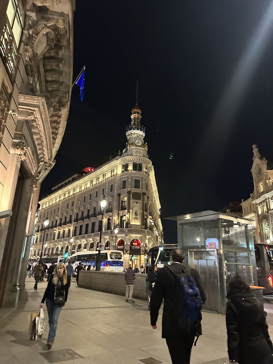 🐈‍⬛ tweet media