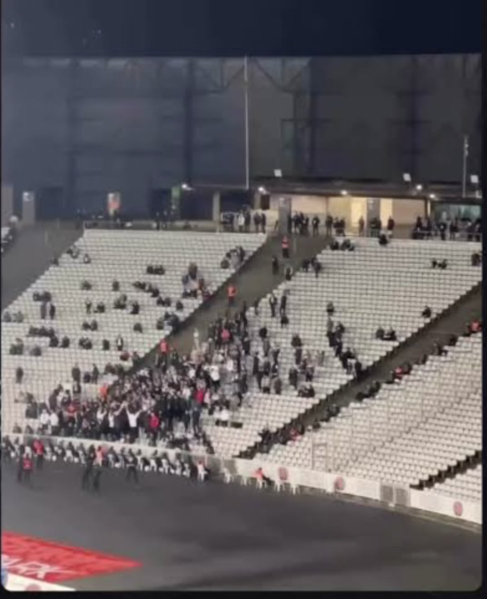 Münferit tweet media