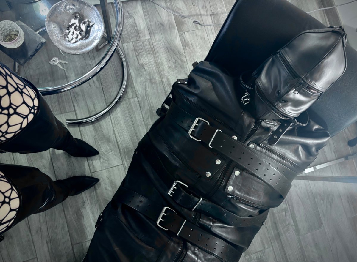 Mistrix Sade - NYC Alpha Femme Fatale tweet media