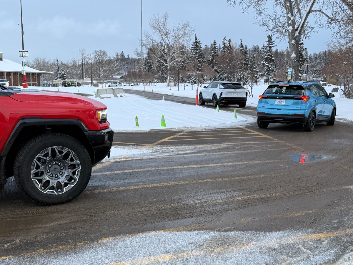 Plug'n Drive tweet media