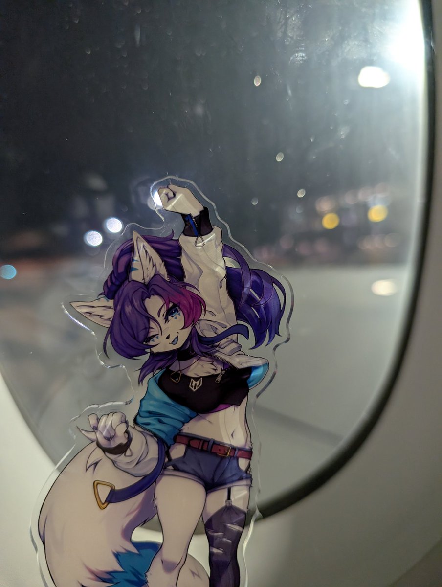 Azra ★ ENVtuber ❄️ tweet media