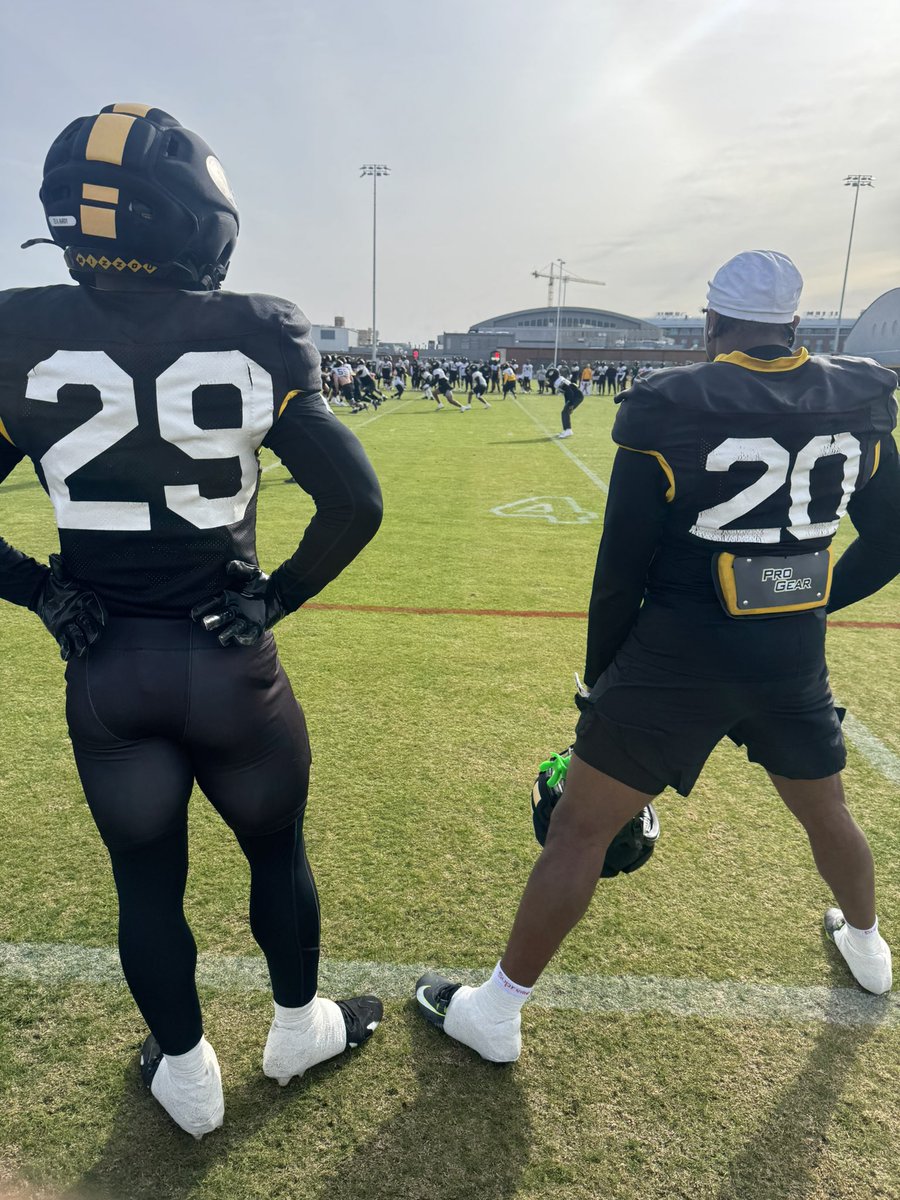 kingston miles 4⭐️RB tweet media