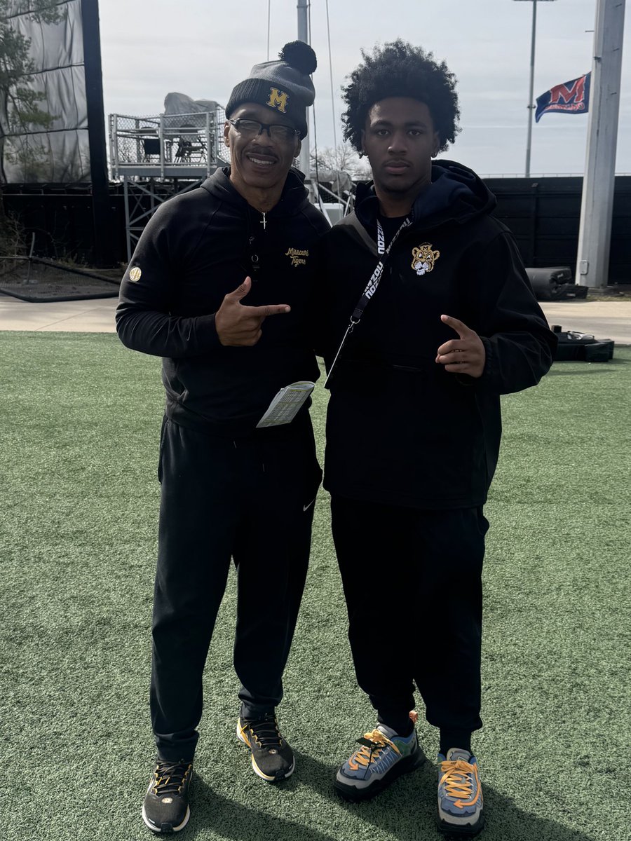 kingston miles 4⭐️RB tweet media