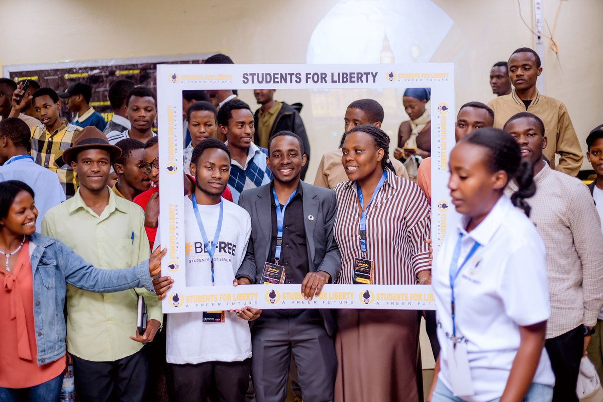 EduConnect Rwanda tweet media