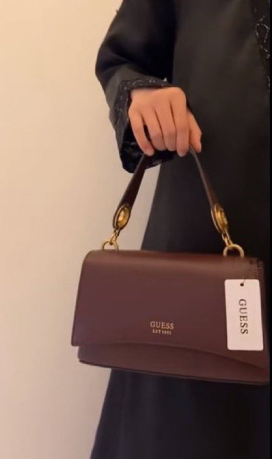 شـذى tweet media