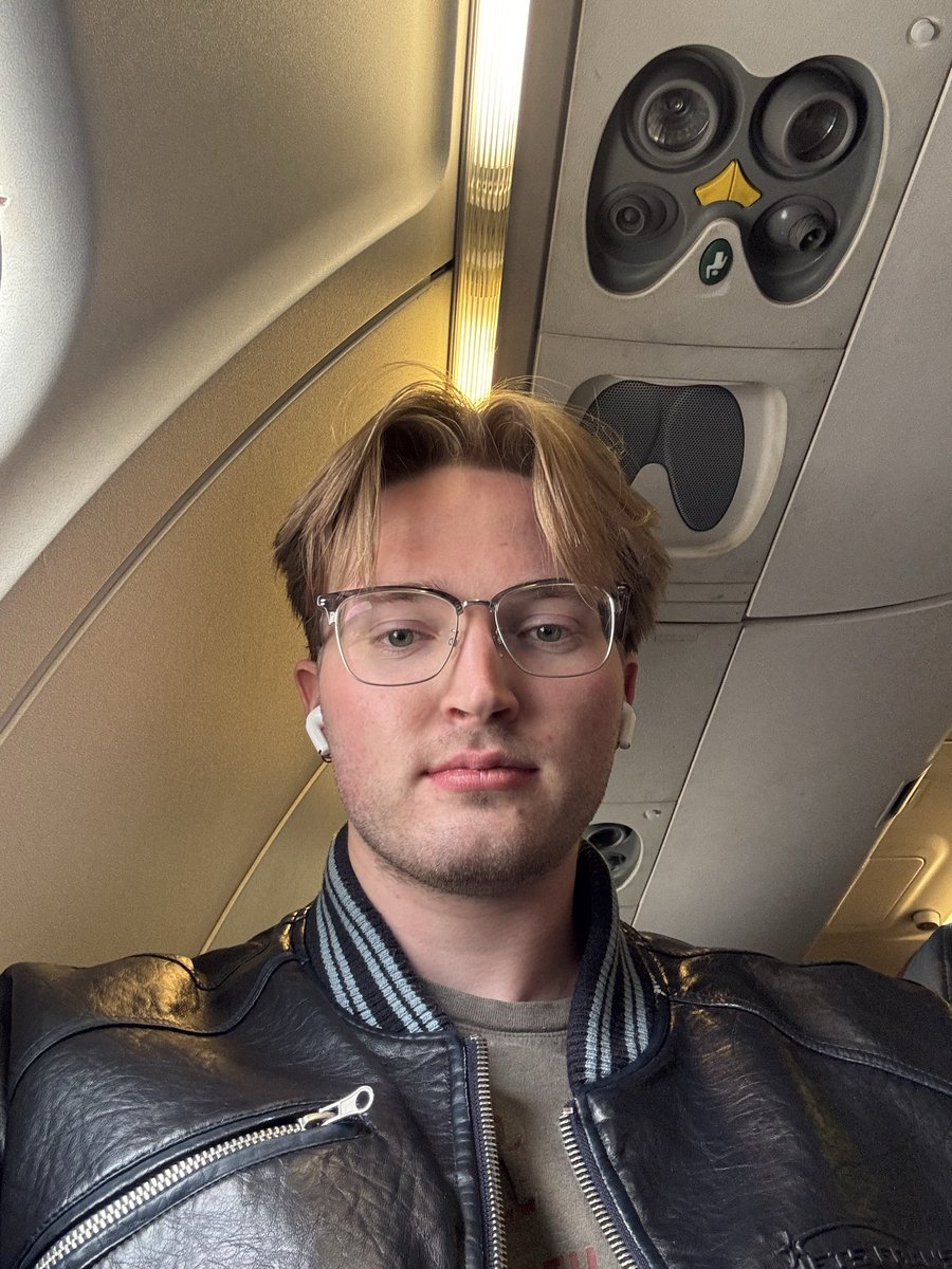 porter 🦑 tweet media