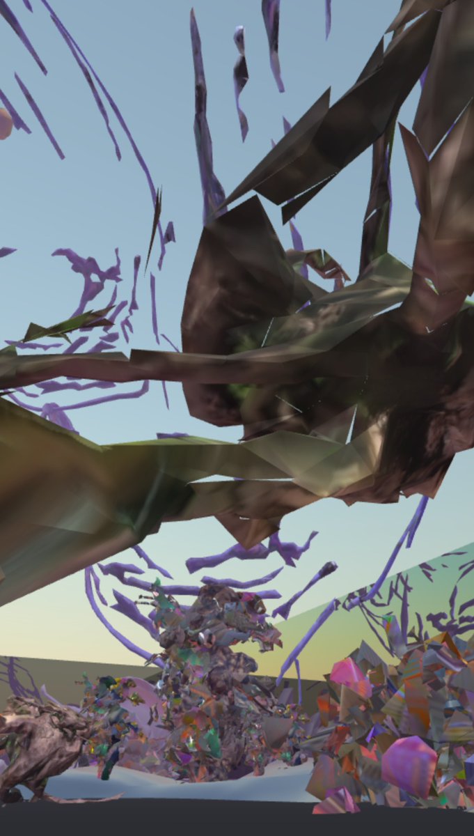 Loop Art Critique & Loop Studios tweet media