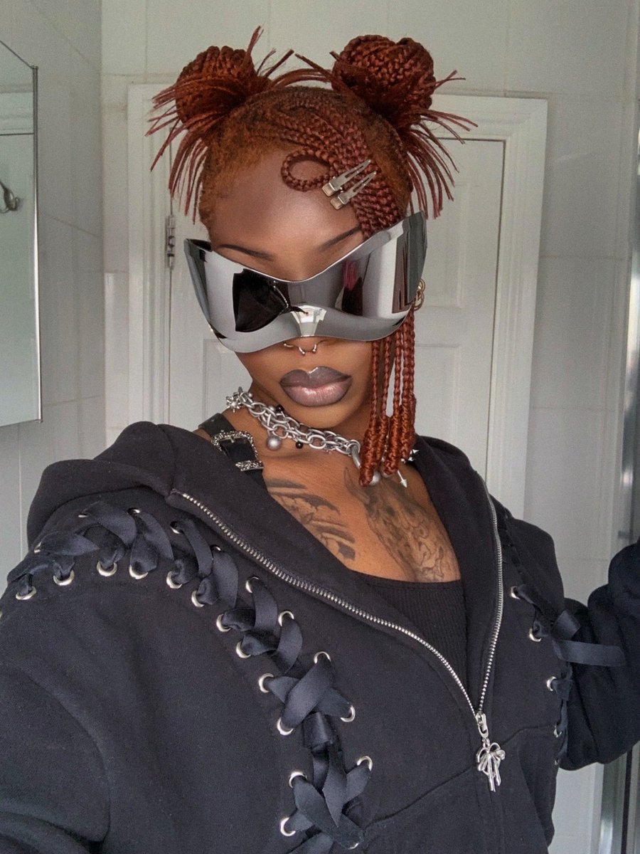 𝕸𝖎𝖒𝖎 مريم 🕸️🕷️ tweet media