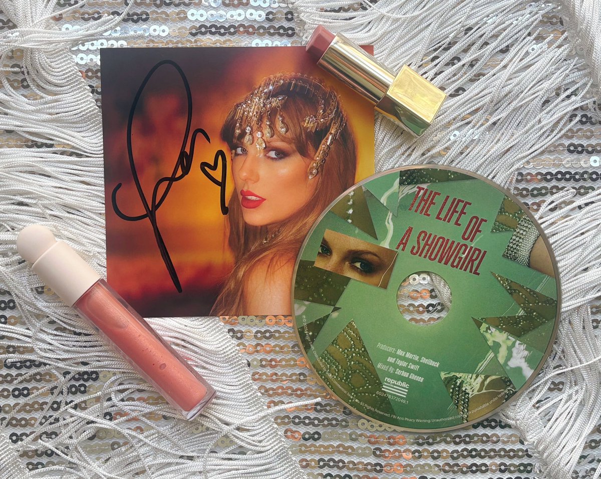 The Life of a fan girl❤️‍🔥 tweet media