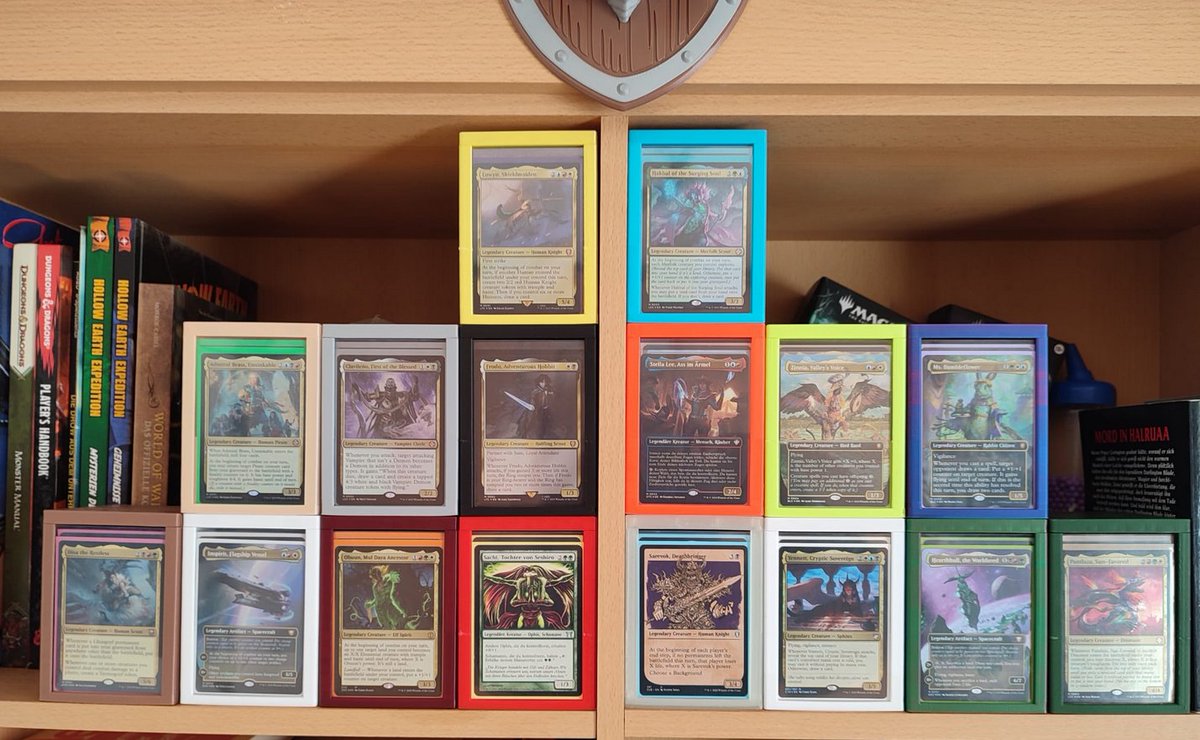 uglyDwarf, the colourful tweet media