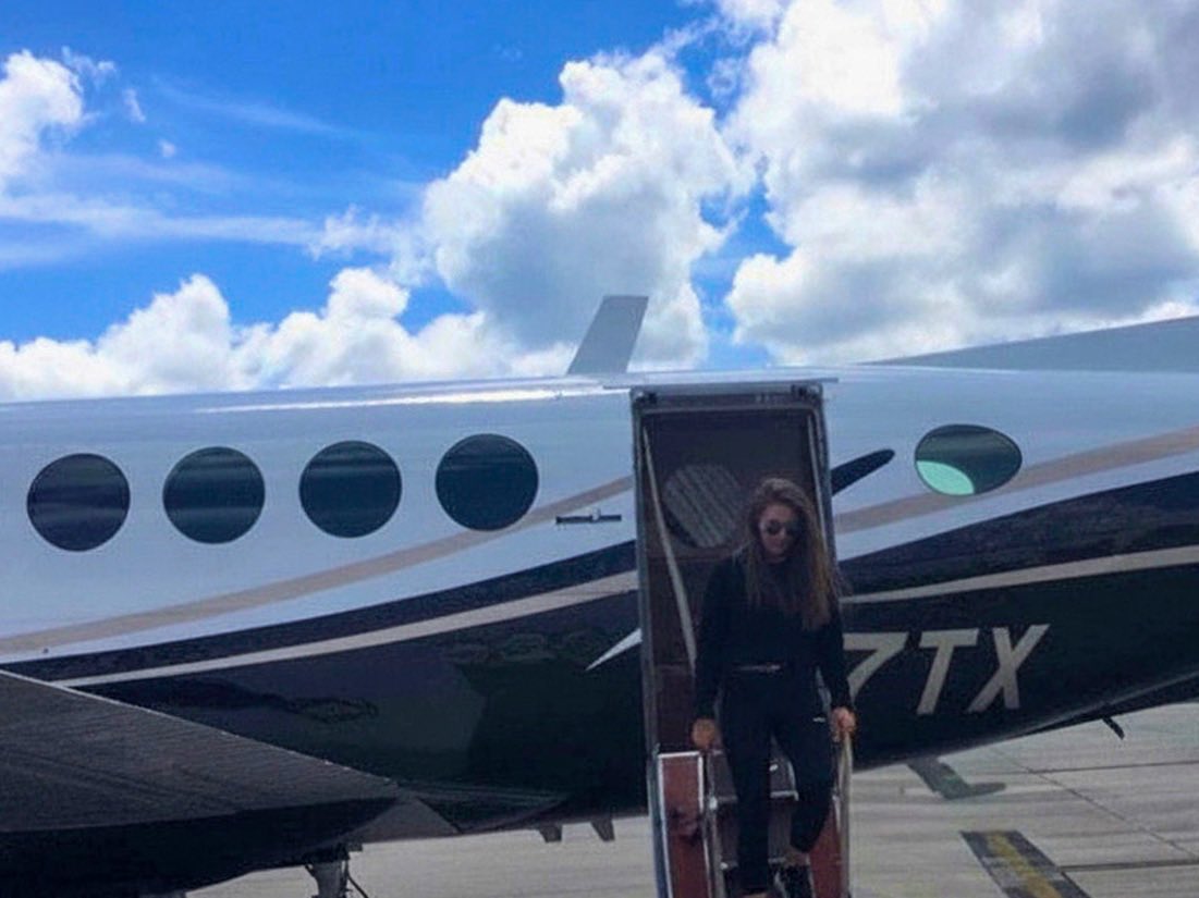 ashlynmcooke's tweet photo. @coachmarkf @WARRIORNATION20 @HallTechSports1 @ScoutFball Since yall have a rocket ship now can I use the #jetcity thing? I’ll have a block letter M decal on this thing in 3 business days 😅 Let us know!! https://t.co/2Y3AXpMvvF