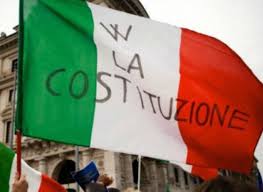 stachanov2022's tweet image. @tomasomontanari 
Solidarietà a Tomaso Montanari querelato da #LaRussa ,uno che ha il busto di #Mussolini sul comodino invece che un testo della #Costituzione