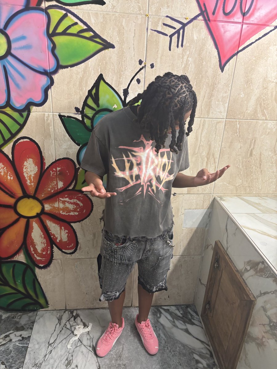 ftlkayla tweet media