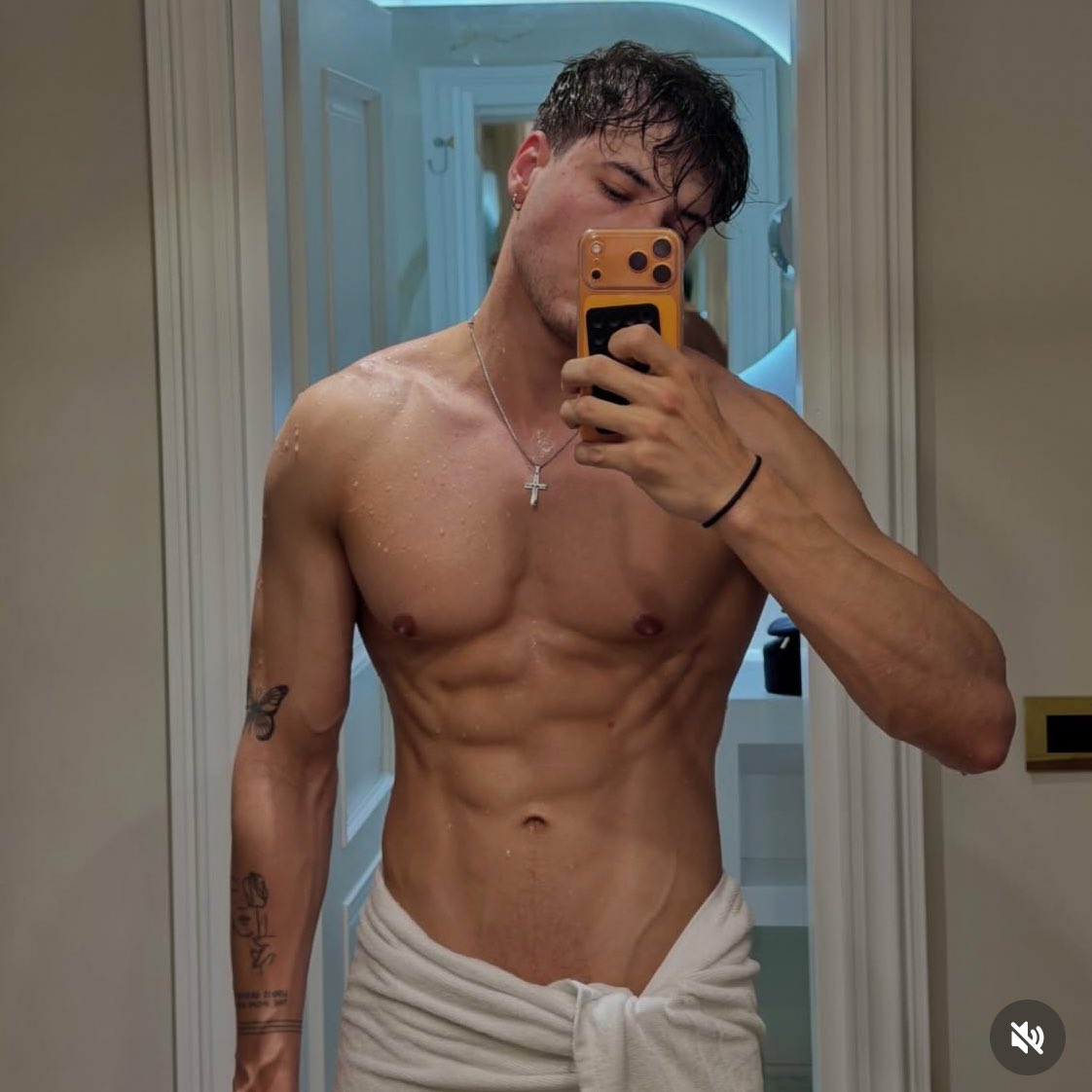 JuantinDaily🌊🌘👤 tweet media