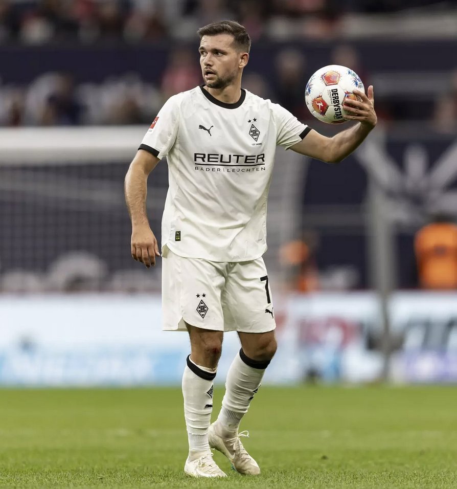 Kosta | BMG tweet media