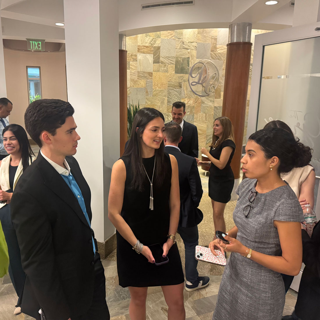 keepawolfson's tweet photo. 🙏⚖️ A heartfelt thank you to firms Cole, Scott &amp; Kissane; Kubicki Draper; Wicker Smith; and Falk Waas for hosting last night's fundraiser in support of Judge Andrea Wolfson's campaign. Read more: https://t.co/5nTuyKIucr https://t.co/W8g26ZGaMc