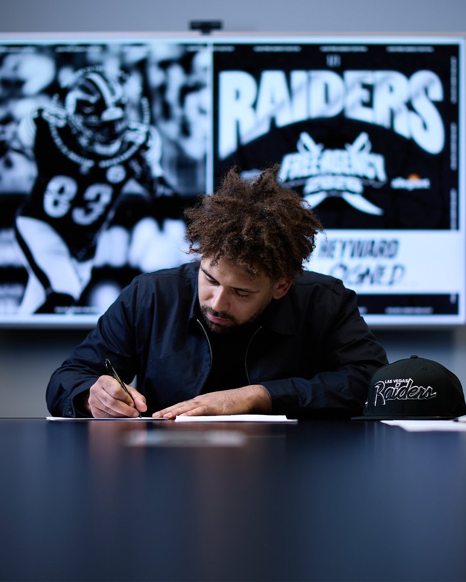 Las Vegas Raiders tweet media