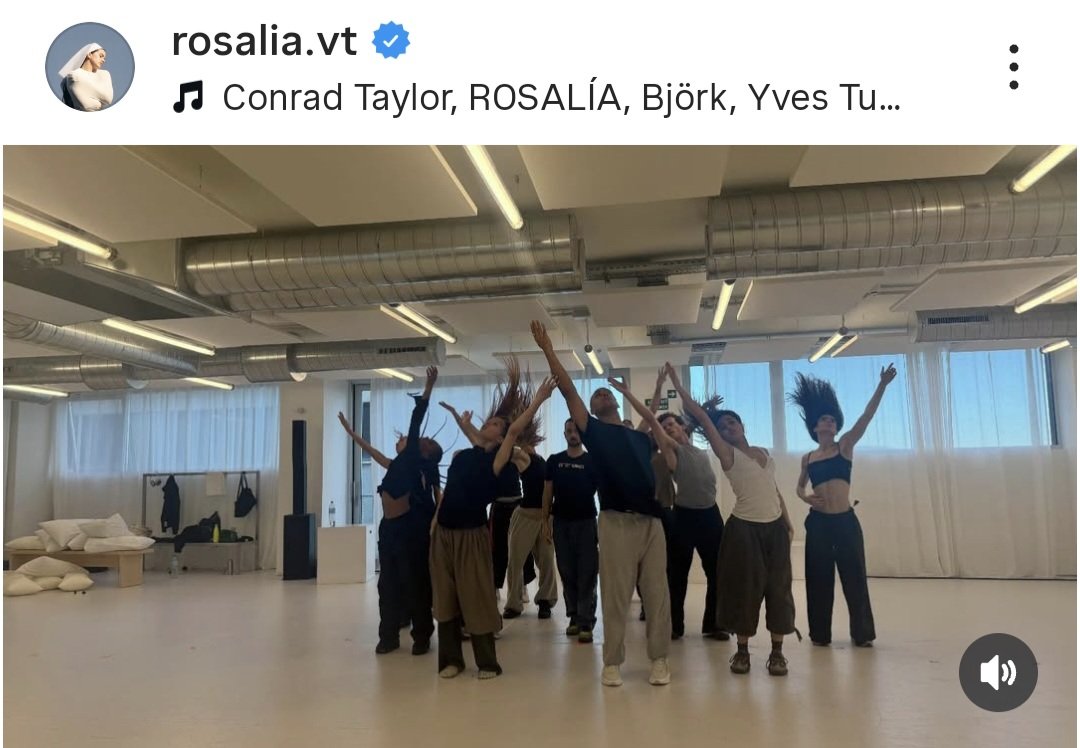 GiuGiuSanto's tweet photo. GIULIA STABILE HA REALIZZATO IL SOGNO.
che in 6 anni è diventato il nostro 🤍 https://t.co/CMqesQVJ0g