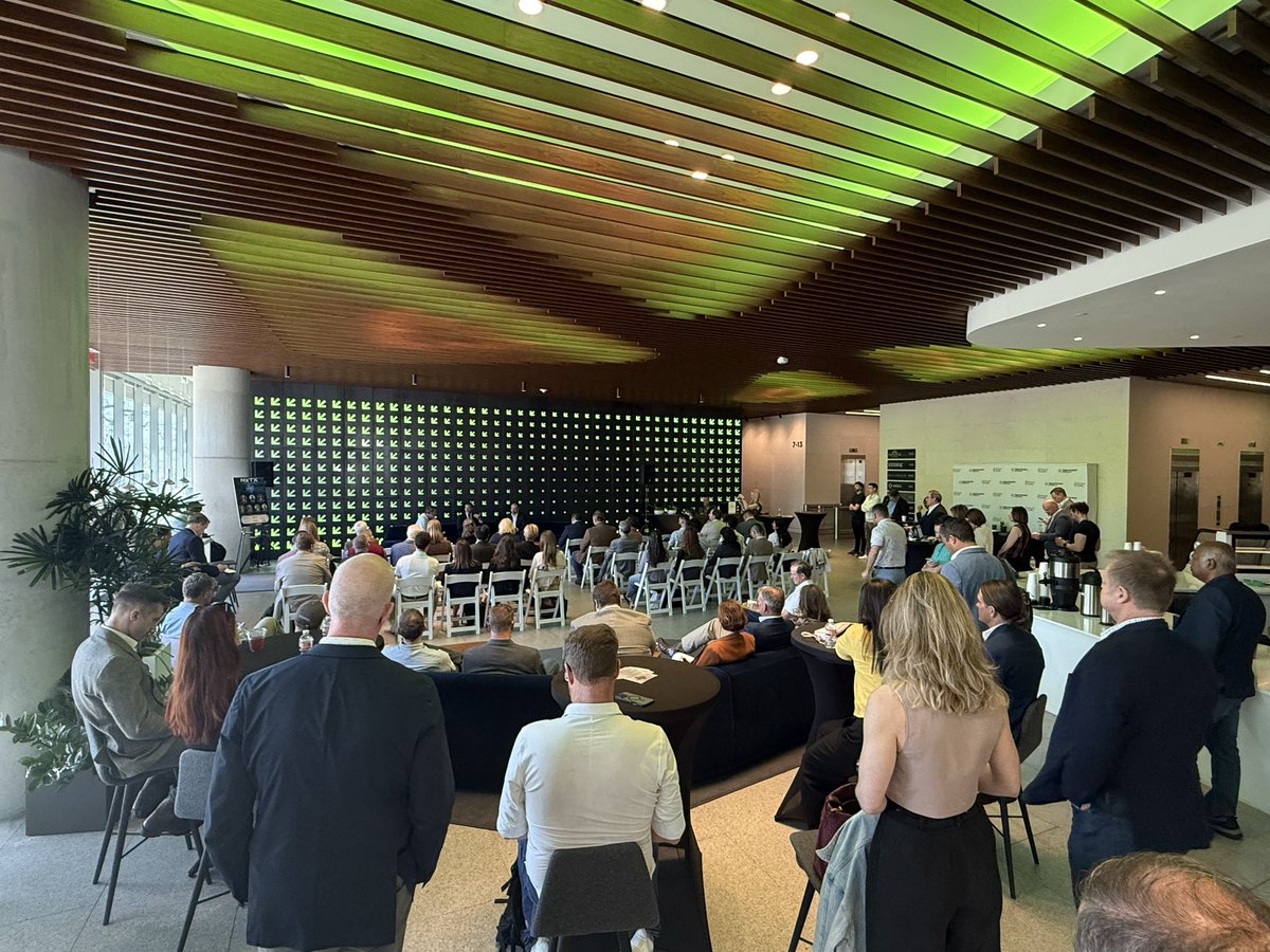 NuclearTexas's tweet photo. 🏘️ Full house for NxTX 2026: Powering the Texas AI Economy! #Nuclear #NuclearEnergy #TexasEnergy #AI #AIEconomy #EnergyInnovation #TimeToBuild #SXSW #SXSW2026 https://t.co/OG8XdpBsyj