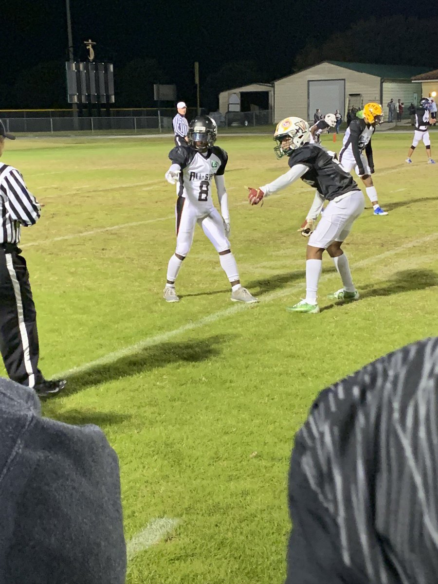 Coach Devonte Bowie tweet media