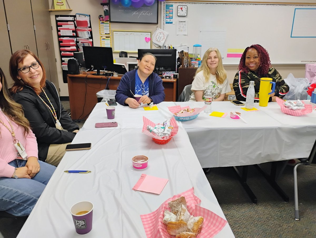 Heritage Rose Elementary tweet media