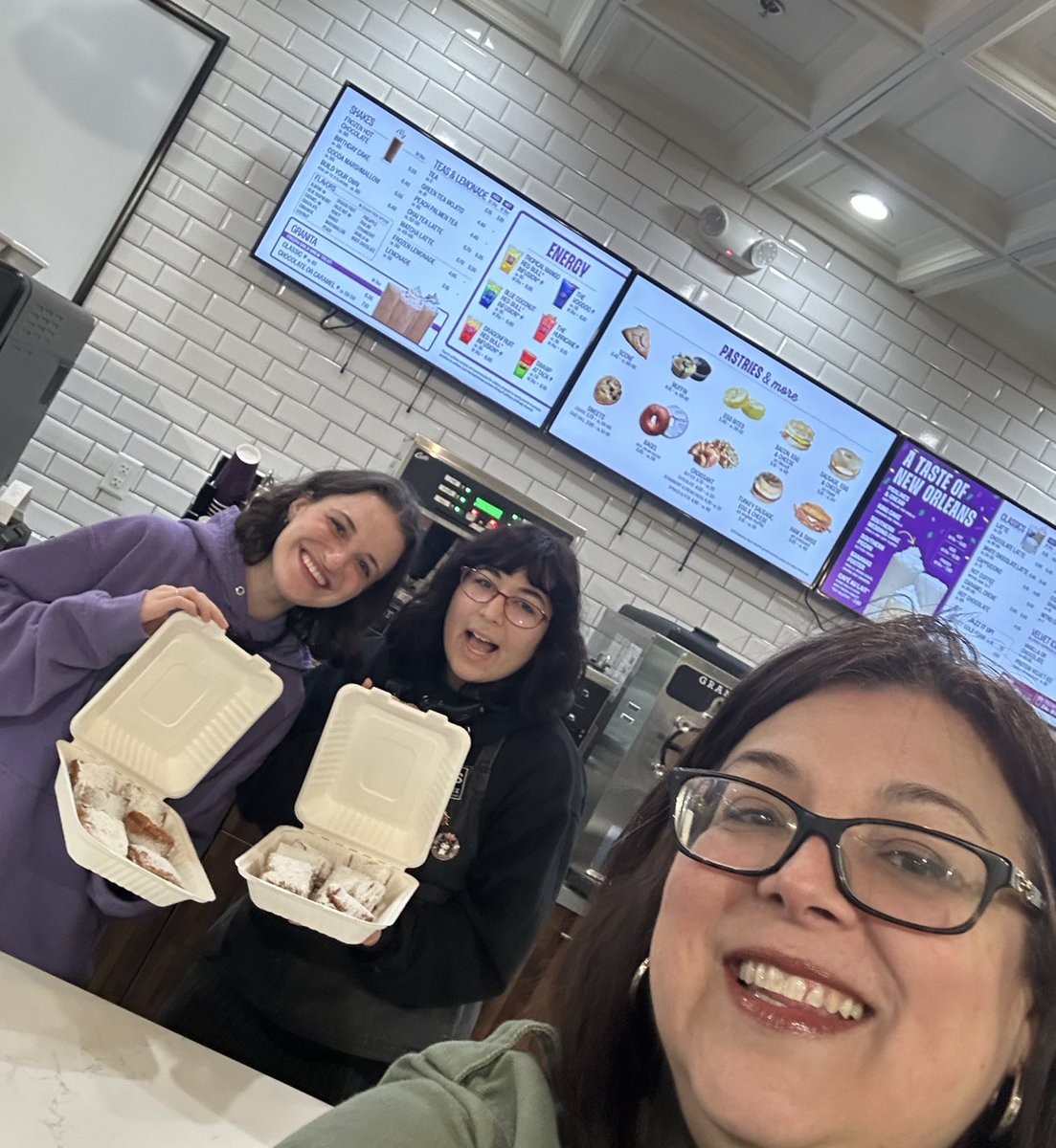 Heritage Rose Elementary tweet media