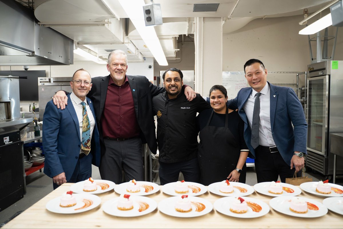 Stan Cho tweet media