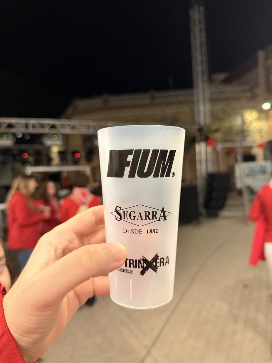 victorabadf1's tweet photo. Es posible que mañana no haya directo post-quali. He decidido patrocinar un evento cultural. Hay que ahogar las penas del nuevo reglamento. https://t.co/NEvgSXXLft