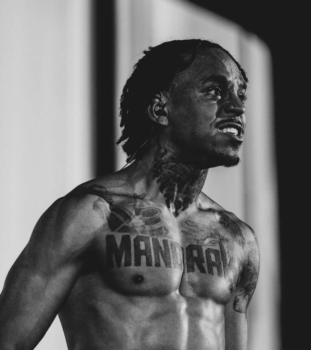 rap out of context tweet media