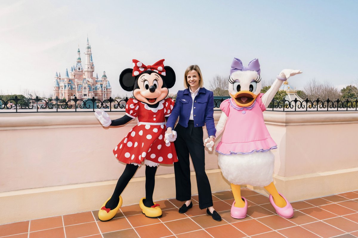 Disney Parks tweet media