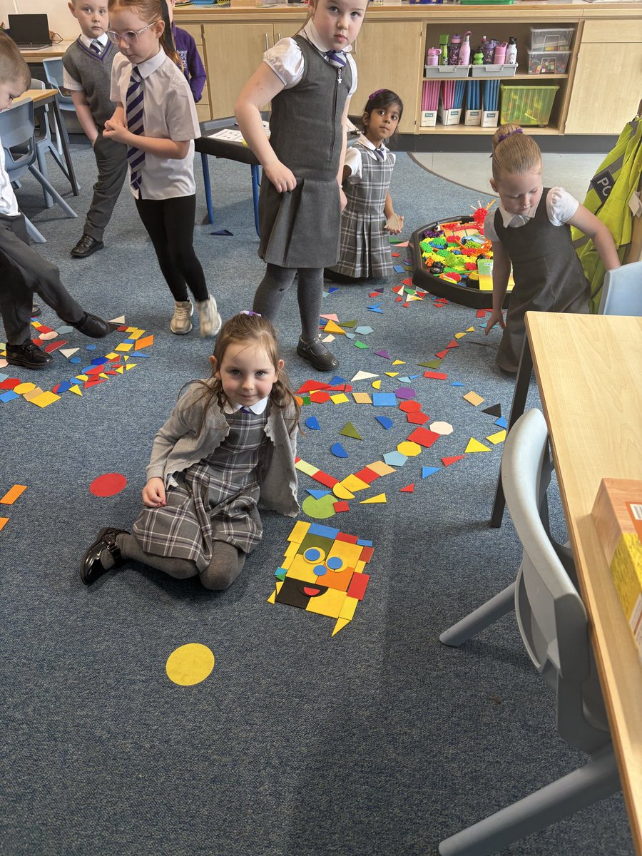 Miss Sinclair P1a tweet media