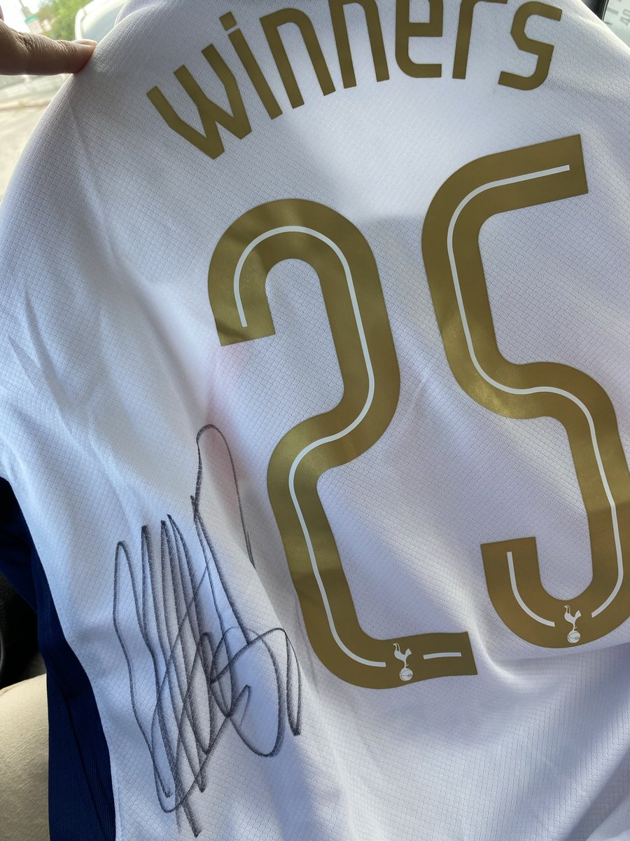 theonlycubed's tweet photo. It finally happened! Got @Sonny7 to sign my #TottenhamHotspur Europa League Winners shirt. #COYS 🐐🏆🥰 https://t.co/kMtRnlLfTf