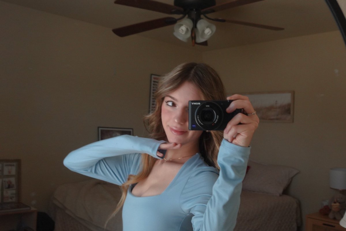 aquamarina tweet media