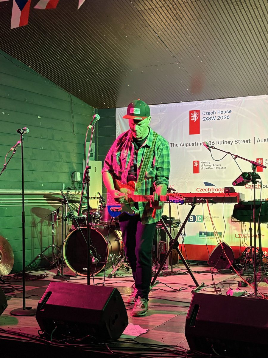 HavranekDefense's tweet photo. Playing in Austin at the Czech House last night at @sxsw. Enjoyed jamming with @erik_huey 🎸 https://t.co/E9KLrpehRX