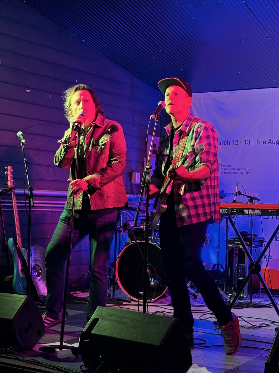 HavranekDefense's tweet photo. Playing in Austin at the Czech House last night at @sxsw. Enjoyed jamming with @erik_huey 🎸 https://t.co/E9KLrpehRX