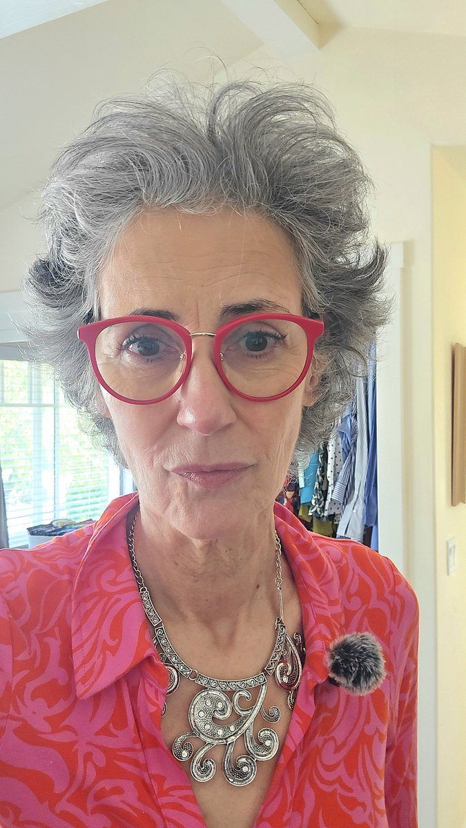 AleXandra Merz 🇺🇲 tweet media