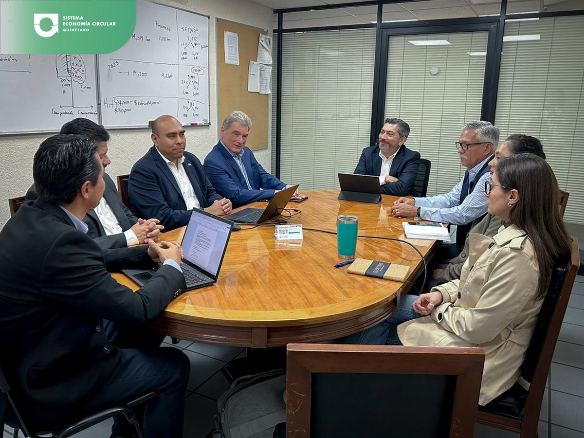 Circular_Qro's tweet photo. ♻️ Reunión con @SEDESUqro para fortalecer la sostenibilidad empresarial en Querétaro a través del Programa de Competencias Sostenibles (PCS).

#SistemaEconomiaCircularQueretaro #ESG https://t.co/8naj3oSE4w