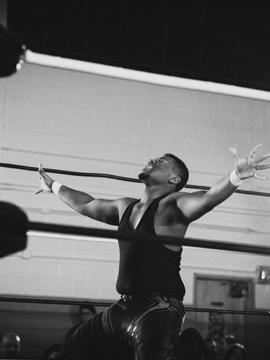 Elliot Shock tweet media