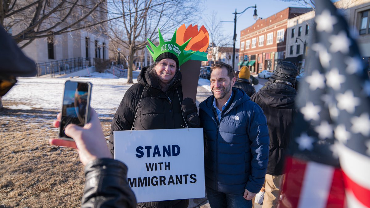 Jason Crow tweet media