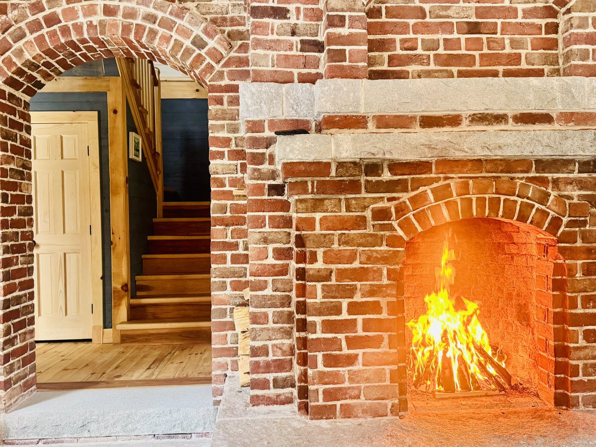orthodoxmason's tweet photo. Home is where the hearth is. https://t.co/5E0OWYD0Cr