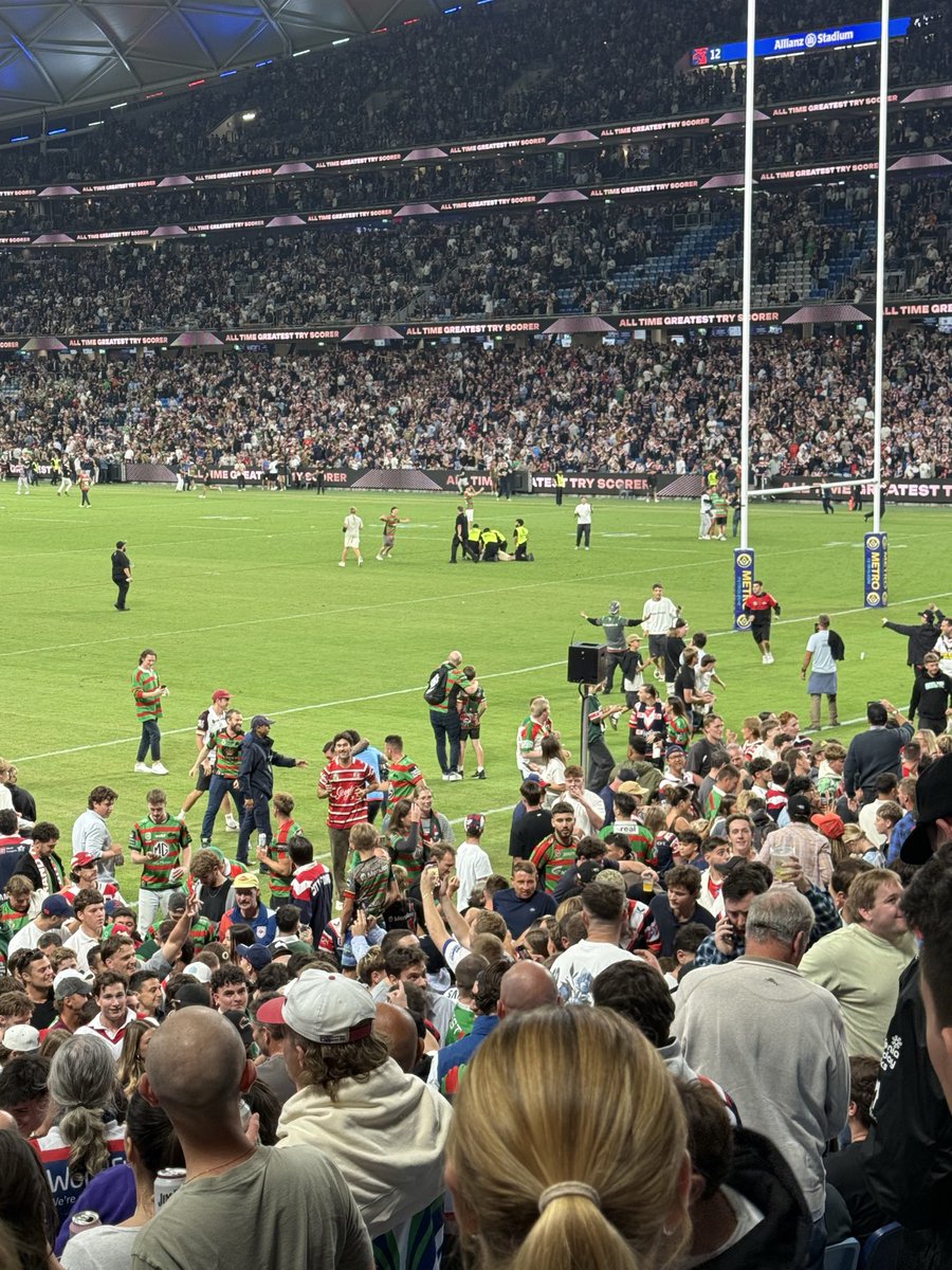 Alan Carnegie tweet media