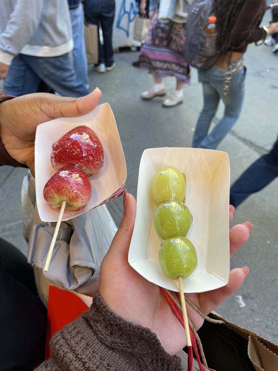 cat 🍡 tweet media