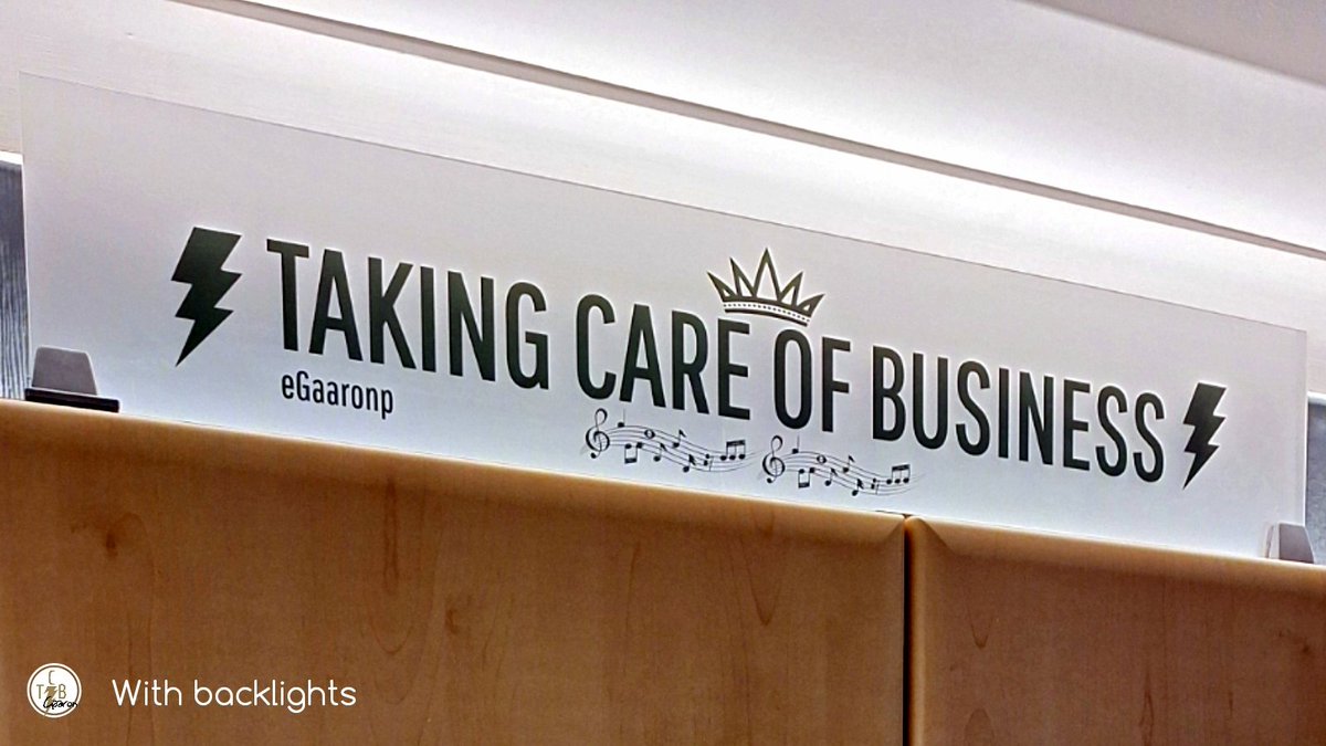 Elizabeth Macpherson tweet media