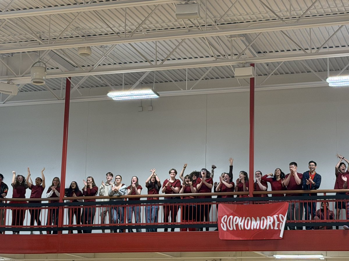 Signature School tweet media