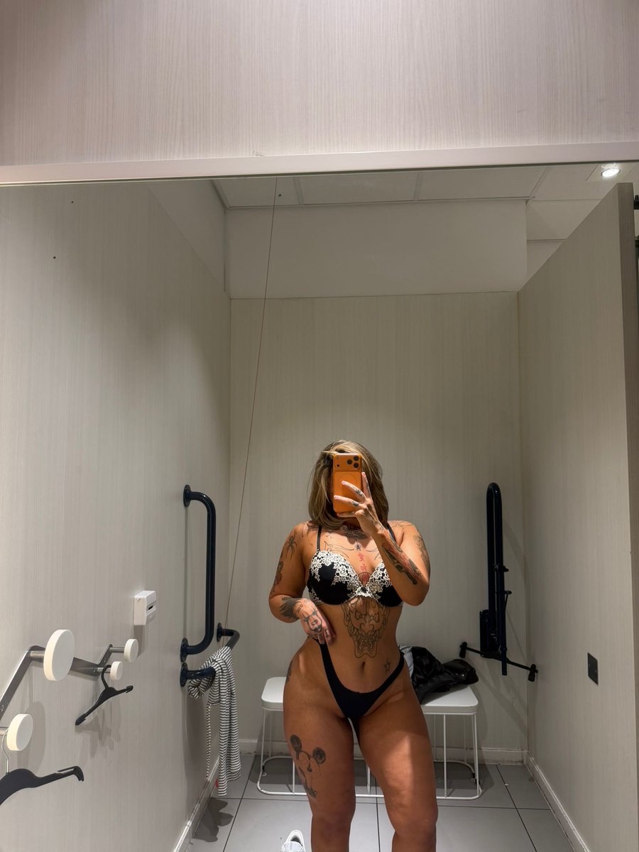 ThepersianCat tweet media